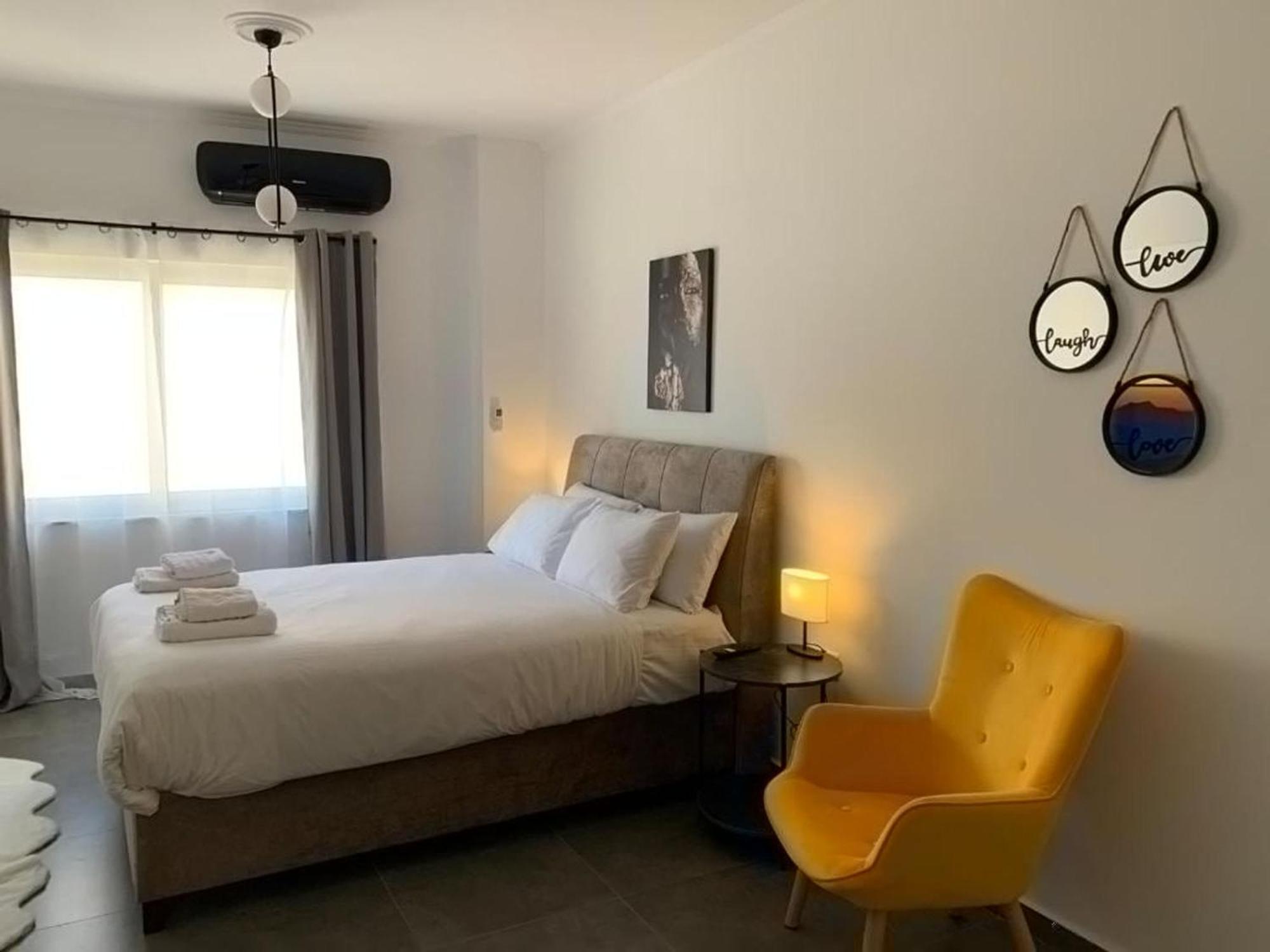 Afrodite Central Apartment By Vpn Афіни Екстер'єр фото